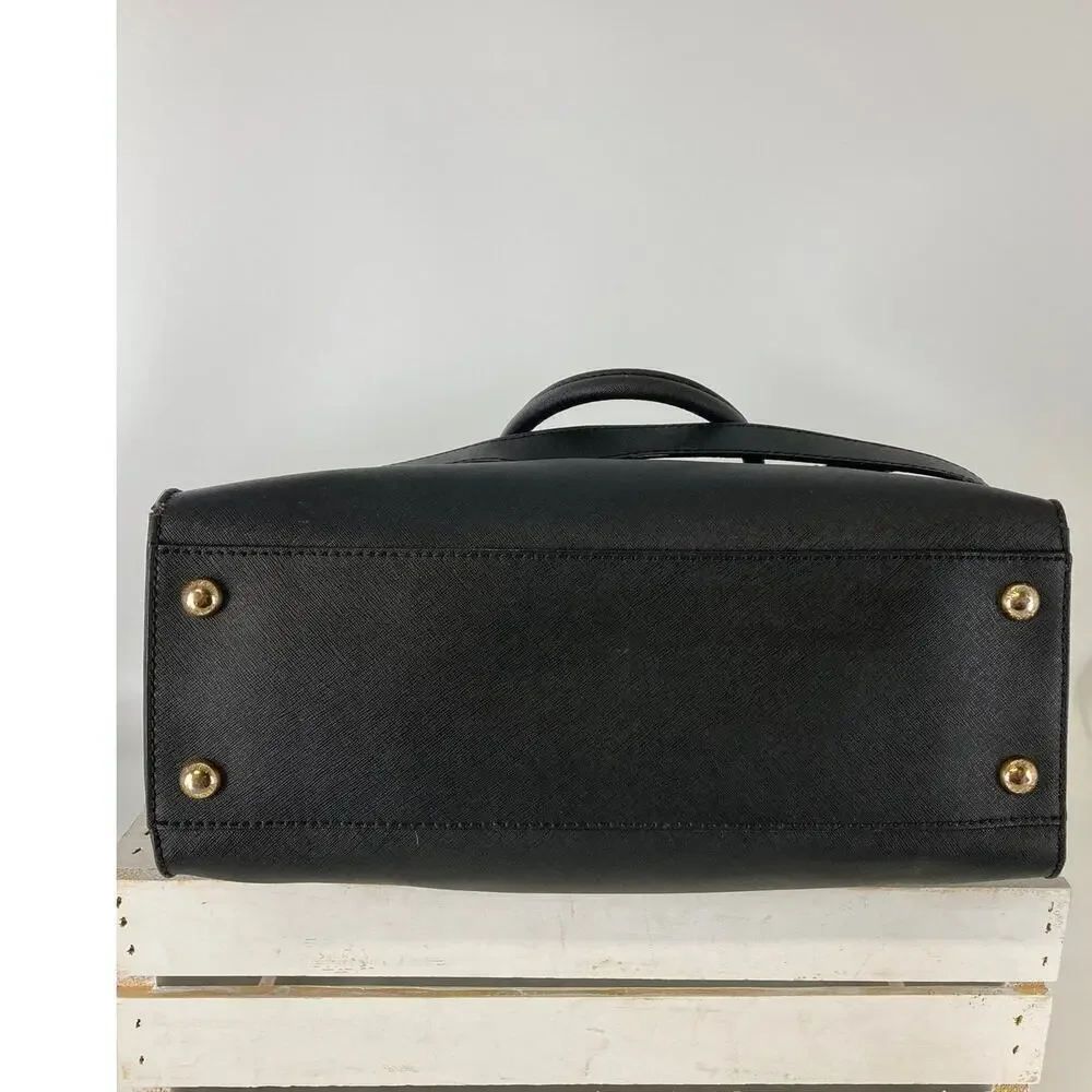 MICHAEL KORS HAMILTON LARGE SAFFIANO LEATHER SHOULDER BAG